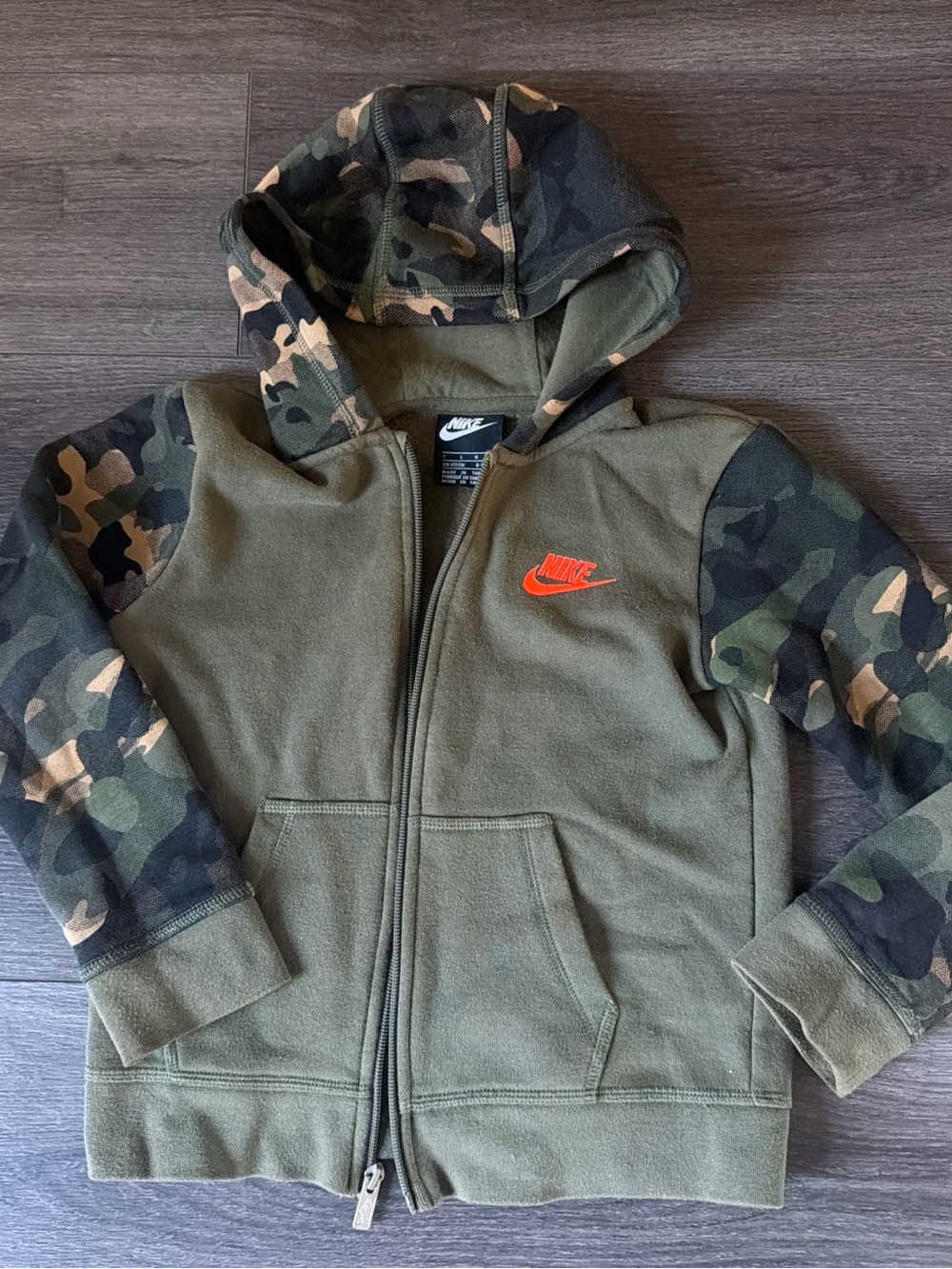 Nike Kids' Olive Camo Zip Hoodie with Orange Logo hunting Boys Sz 7
